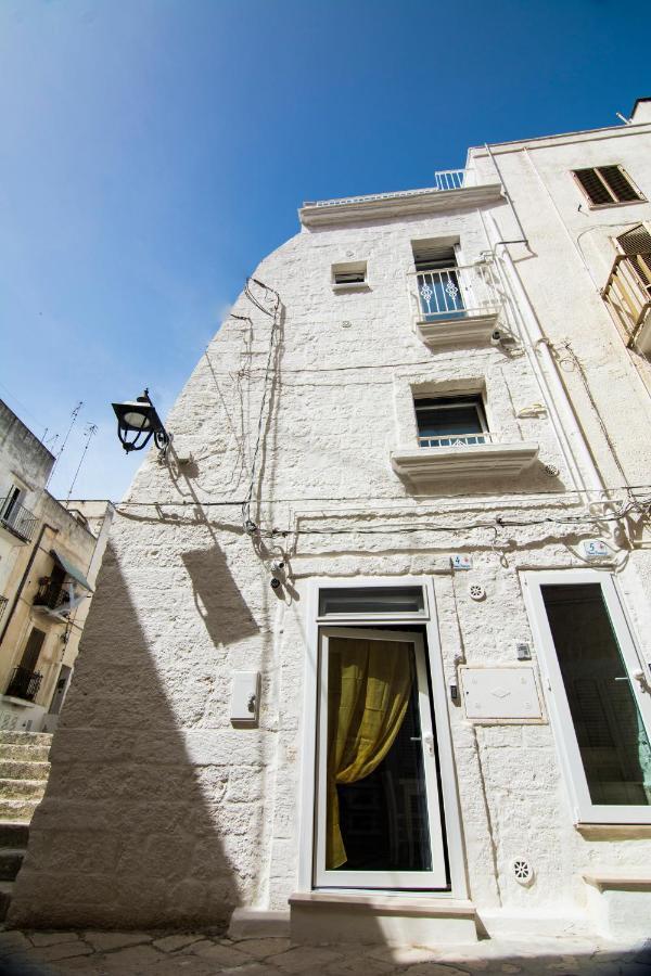 Dimore Del Borgo Antico - Il Sottano Monopoli Exterior foto
